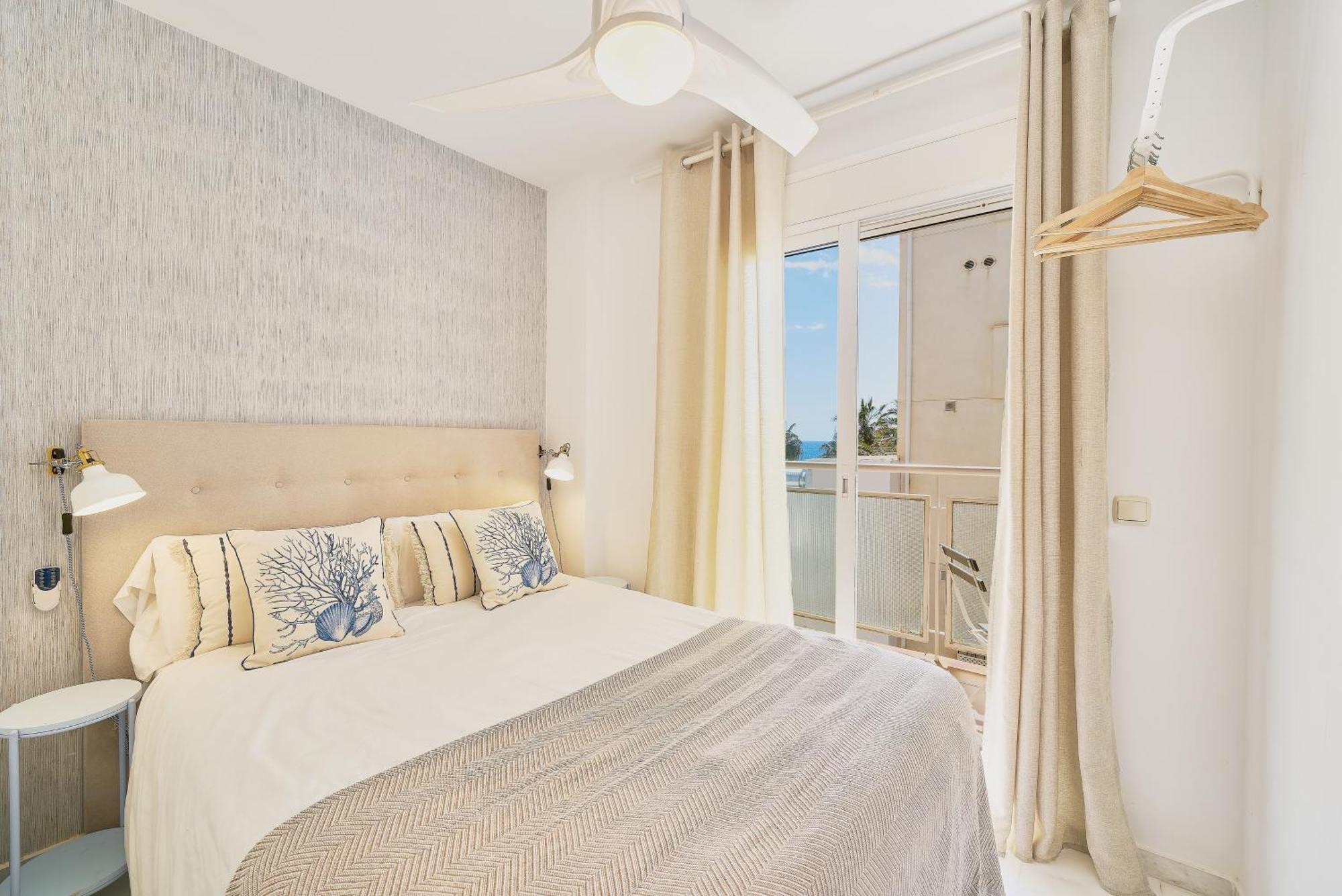 Fuengirola Beach Apartment By Stay Belonio Екстер'єр фото