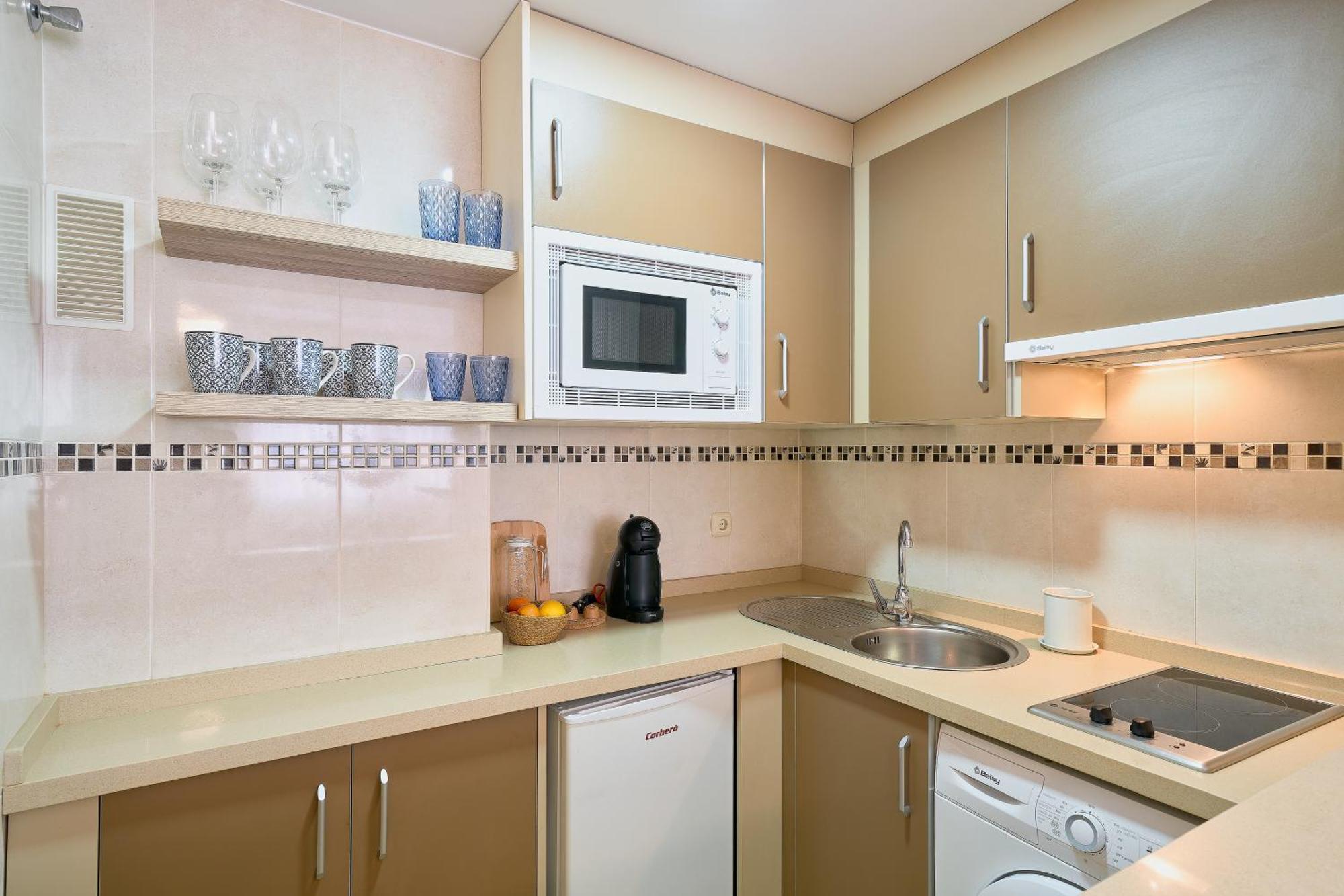 Fuengirola Beach Apartment By Stay Belonio Екстер'єр фото