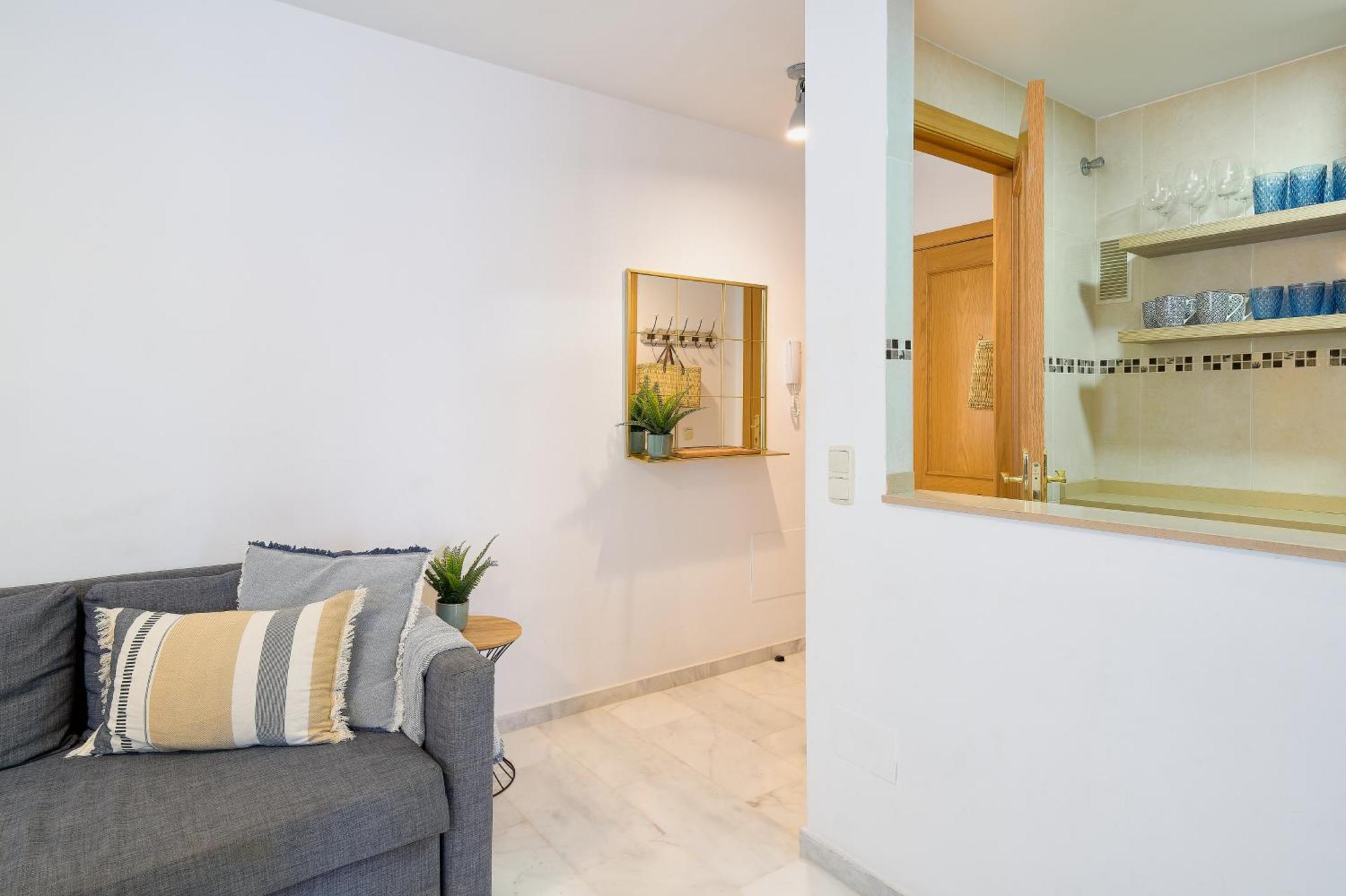 Fuengirola Beach Apartment By Stay Belonio Екстер'єр фото