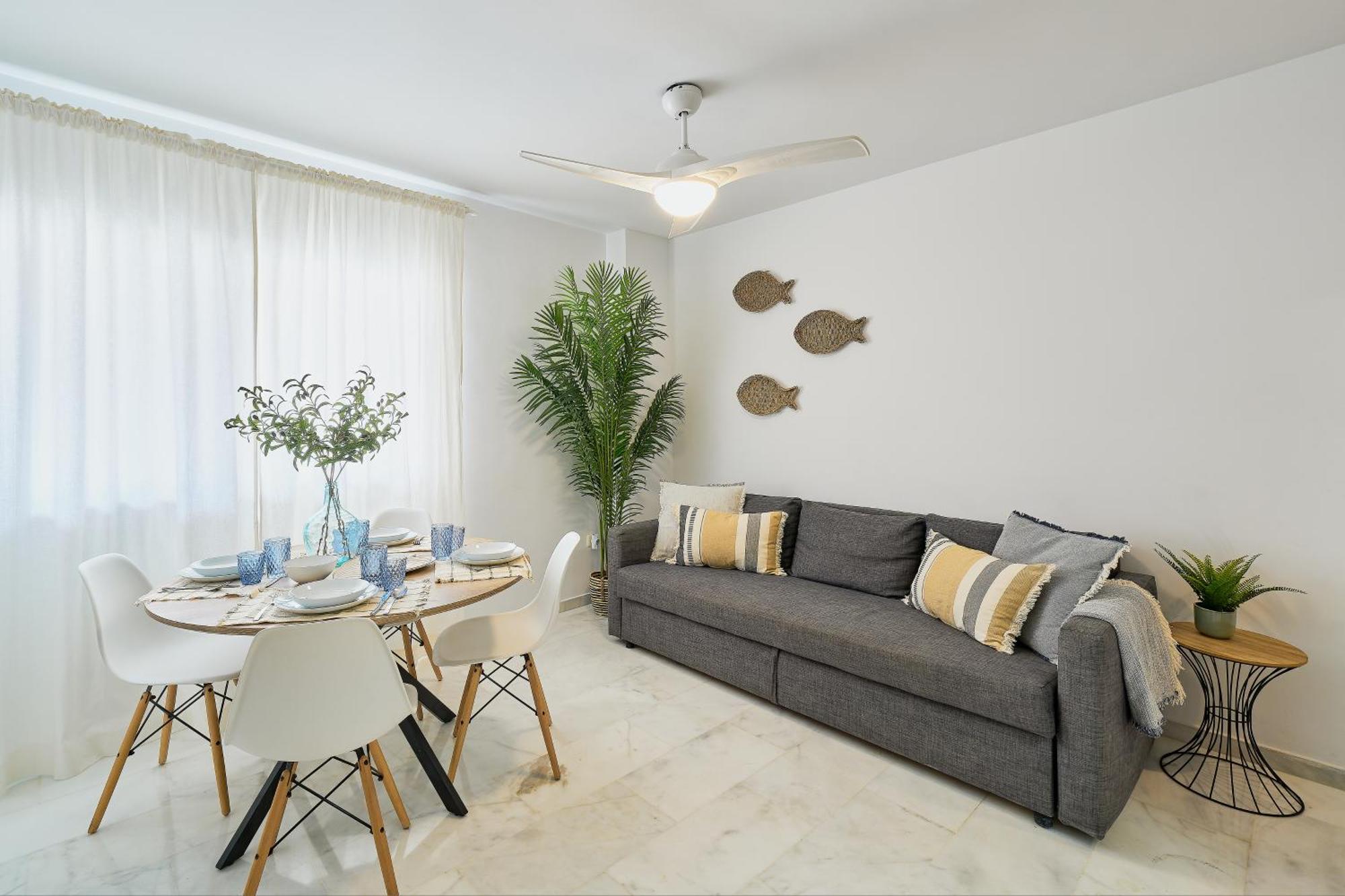 Fuengirola Beach Apartment By Stay Belonio Екстер'єр фото