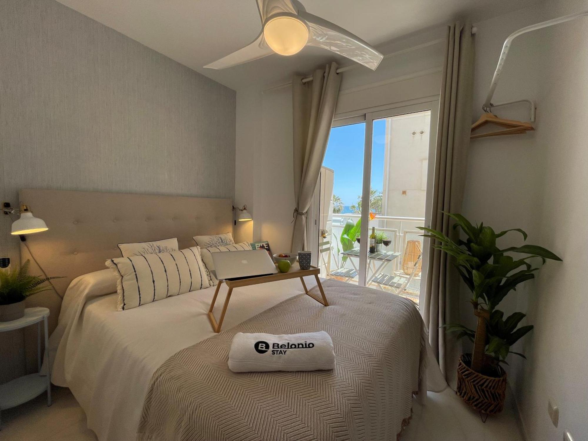 Fuengirola Beach Apartment By Stay Belonio Екстер'єр фото